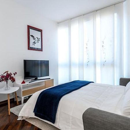 Duomo-PortaromanaXxl Home Terrace & Free Parking Mailand Exterior foto