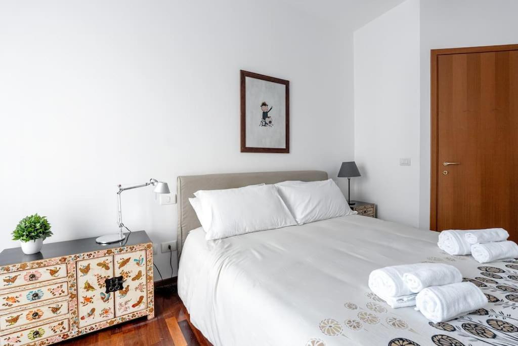 Duomo-PortaromanaXxl Home Terrace & Free Parking Mailand Exterior foto